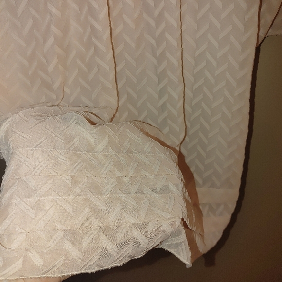 OS Beige Dress with Lace Detailing And Tassels, Size S - Picture 6 of 8